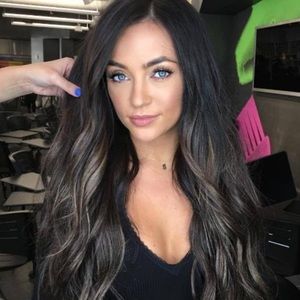 NEW 25” black with blond highlights human hair wig